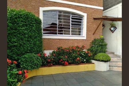 Casa à venda com 270m², 4 quartos e 4 vagas