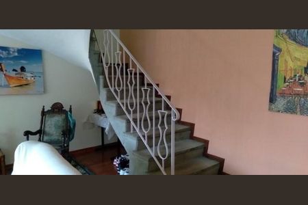 Casa à venda com 4 quartos, 270m² em Jardim Sao Luiz, São Paulo