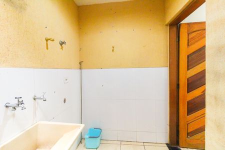 Casa de condomínio para alugar com 62m², 2 quartos e 2 vagasÁrea de Serviço