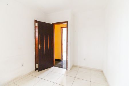 Casa de condomínio para alugar com 62m², 2 quartos e 2 vagas Casa de condomínio para alugar com 62m², 2 quartos e 2 vagasSuíte 2