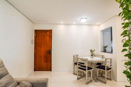 Sala de apartamento para alugar com 2 quartos, 60m² em Silveira, Santo André