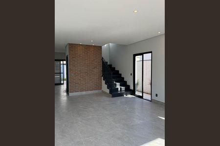 Casa de Condomínio à venda com 3 quartos, 140m² em Villas do Jaguari, Santana de Parnaíba