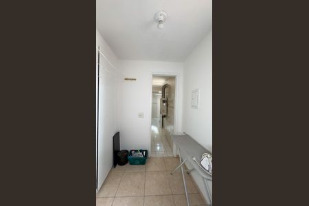 Apartamento à venda com 78m², 2 quartos e 1 vaga Apartamento à venda com 78m², 2 quartos e 1 vagaCozinha e Área de Serviço