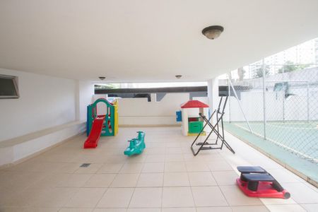 Apartamento à venda com 78m², 2 quartos e 1 vaga Apartamento à venda com 78m², 2 quartos e 1 vagaPlayground