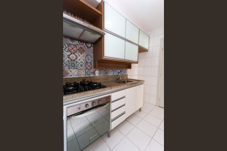 Apartamento para alugar com 78m², 2 quartos e 2 vagascozinha