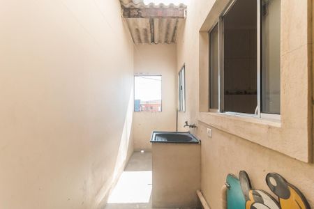 Casa para alugar com 42m², 2 quartos e sem vagaÁrea de Serviço
