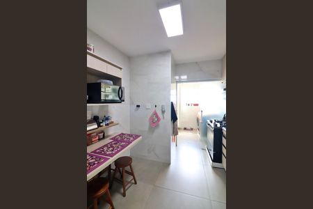 Apartamento à venda com 97m², 3 quartos e 2 vagasCozinha 
