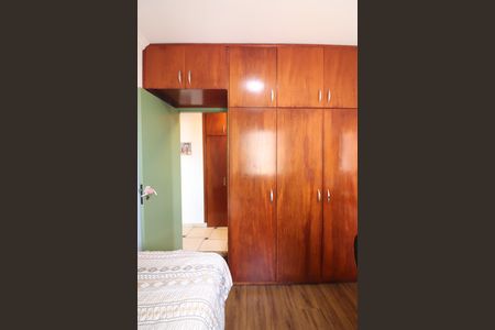 Apartamento à venda com 97m², 3 quartos e 2 vagasQuarto 2