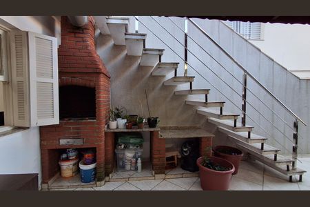 Casa à venda com 150m², 2 quartos e 2 vagasQuintal 