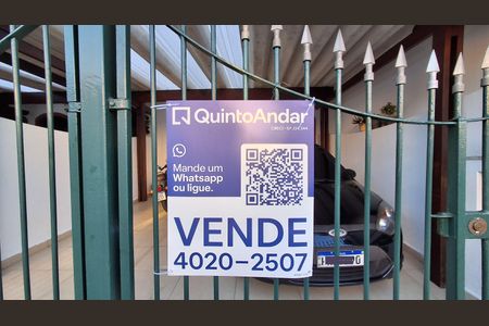 Casa à venda com 150m², 2 quartos e 2 vagasPlaquinha 