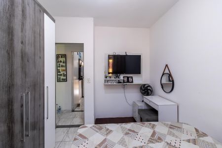 Casa à venda com 60m², 2 quartos e 1 vaga Casa à venda com 60m², 2 quartos e 1 vagaQuarto 1