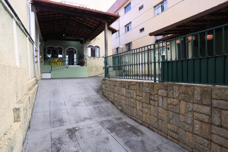 Casa para alugar com 280m², 5 quartos e 7 vagasGaragem