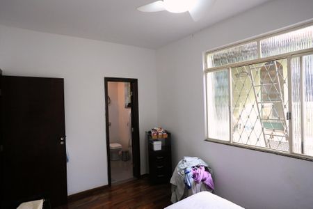 Casa para alugar com 280m², 5 quartos e 7 vagasSuíte