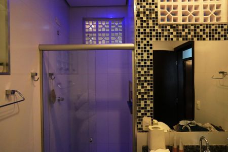 Casa para alugar com 280m², 5 quartos e 7 vagasBanheiro