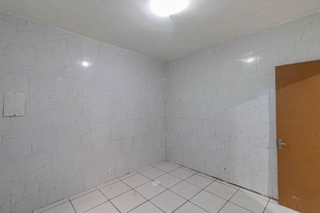 Casa para alugar com 48m², 1 quarto e sem vaga Casa para alugar com 48m², 1 quarto e sem vagaQuarto
