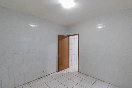 Casa para alugar com 48m², 1 quarto e sem vaga Casa para alugar com 48m², 1 quarto e sem vagaQuarto