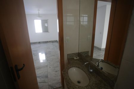 Apartamento para alugar com 95m², 3 quartos e 2 vagasBanheiro