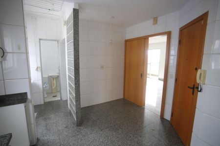 Apartamento para alugar com 95m², 3 quartos e 2 vagasCozinha