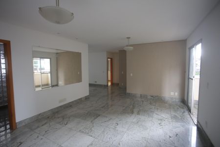 Sala de apartamento para alugar com 3 quartos, 95m² em Buritis, Belo Horizonte