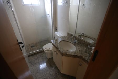 Apartamento para alugar com 95m², 3 quartos e 2 vagasBanheiro