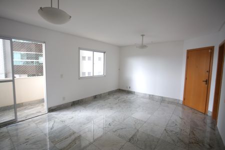 Sala de apartamento para alugar com 3 quartos, 95m² em Buritis, Belo Horizonte