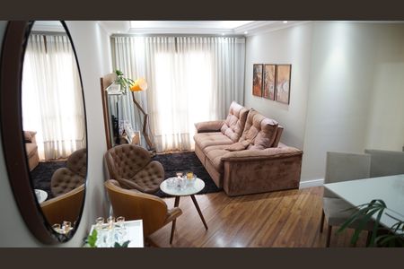 Sala de apartamento à venda com 3 quartos, 86m² em Vila Pedro Moreira, Guarulhos
