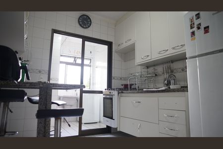 Apartamento à venda com 86m², 3 quartos e 2 vagasCozinha - Armários