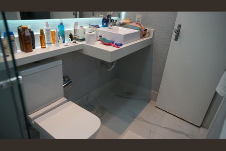 Apartamento à venda com 86m², 3 quartos e 2 vagasBanheiro da Suíte