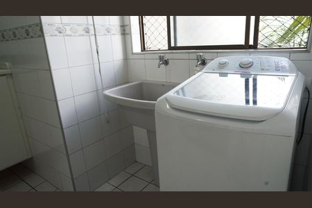 Apartamento à venda com 86m², 3 quartos e 2 vagasLavanderia