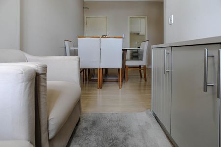 Apartamento para alugar com 80m², 3 quartos e 1 vaga Apartamento para alugar com 80m², 3 quartos e 1 vagaSala