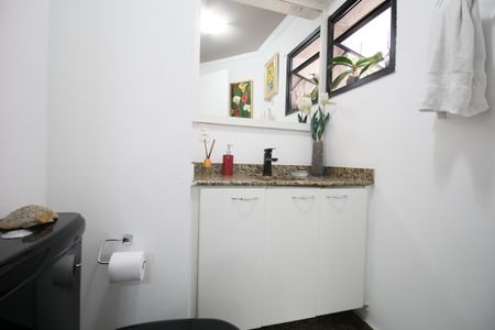 Apartamento para alugar com 162m², 4 quartos e 3 vagasLavabo