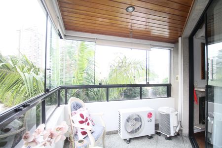 Varanda da Sala de apartamento à venda com 4 quartos, 162m² em Vila Andrade, São Paulo