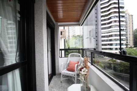 Apartamento para alugar com 162m², 4 quartos e 3 vagasVaranda Quarto 1