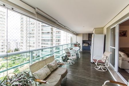 Varanda gourmet de apartamento à venda com 3 quartos, 202m² em Alphaville Empresarial, Santana de Parnaíba