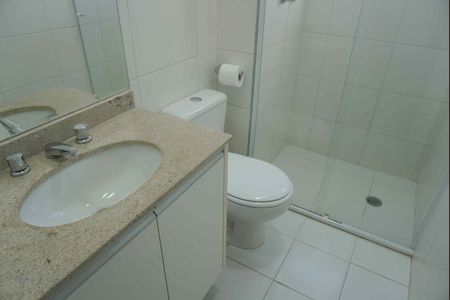 Banheiro da Suíte 2 de apartamento à venda com 2 quartos, 202m² em Alphaville Empresarial, Santana de Parnaíba