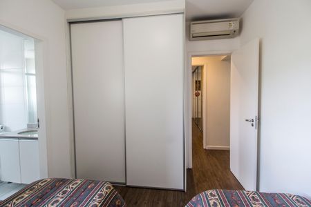 Apartamento à venda com 202m², 3 quartos e 3 vagasSuíte 2