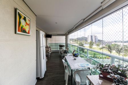 Varanda gourmet de apartamento à venda com 3 quartos, 202m² em Alphaville Empresarial, Santana de Parnaíba