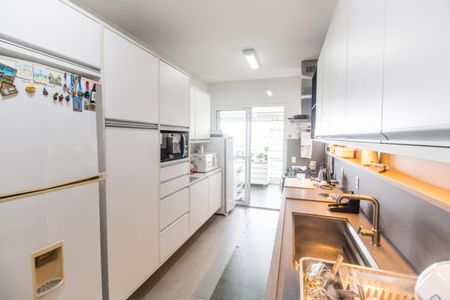 Apartamento à venda com 202m², 3 quartos e 3 vagasCozinha