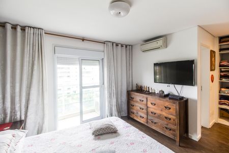 Apartamento à venda com 202m², 3 quartos e 3 vagasSuíte 1