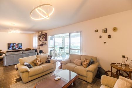 Apartamento à venda com 202m², 3 quartos e 3 vagasSala 