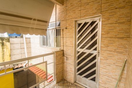 Casa para alugar com 90m², 2 quartos e sem vaga Casa para alugar com 90m², 2 quartos e sem vagaVaranda