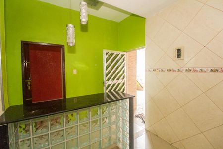 Casa para alugar com 90m², 2 quartos e sem vaga Casa para alugar com 90m², 2 quartos e sem vagaCozinha e Área de Serviço