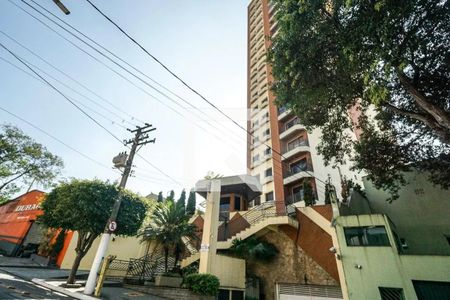 Apartamento para alugar com 130m², 2 quartos e 2 vagasFachada