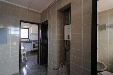Apartamento para alugar com 130m², 2 quartos e 2 vagasÁrea de Serviço