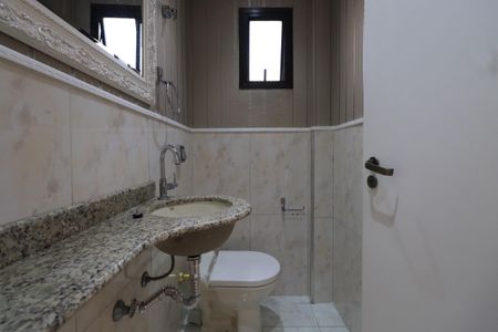 Apartamento para alugar com 130m², 2 quartos e 2 vagasLavabo