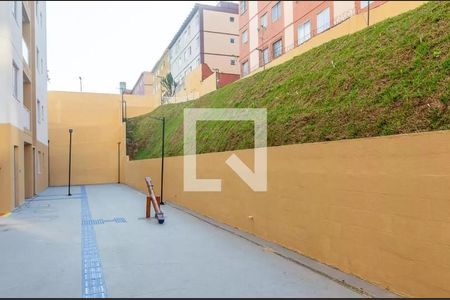 Apartamento à venda com 47m², 2 quartos e 1 vaga Apartamento à venda com 47m², 2 quartos e 1 vagaÁrea comum - Playground