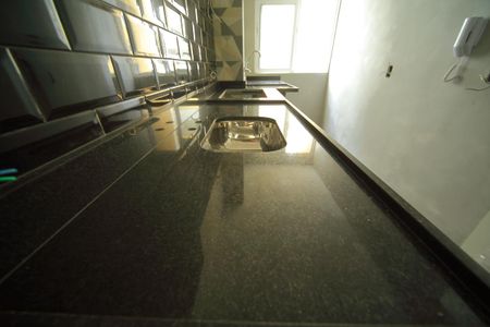 Apartamento à venda com 47m², 2 quartos e 1 vagaCozinha 
