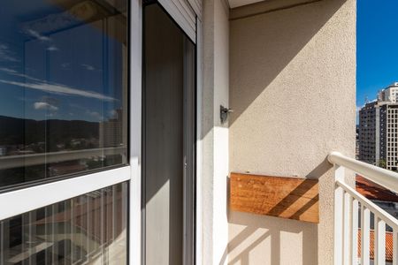 Apartamento à venda com 83m², 3 quartos e 2 vagasVaranda do Quarto 3