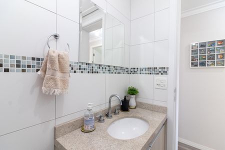 Apartamento à venda com 83m², 3 quartos e 2 vagasBanheiro 2