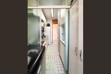 Apartamento à venda com 67m², 3 quartos e 1 vagaÁrea de Serviço